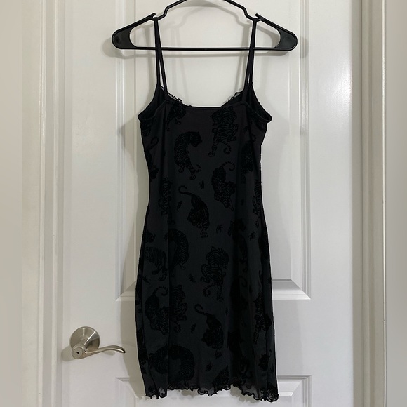 H&M black mini body-con dress, size S - Picture 3 of 4